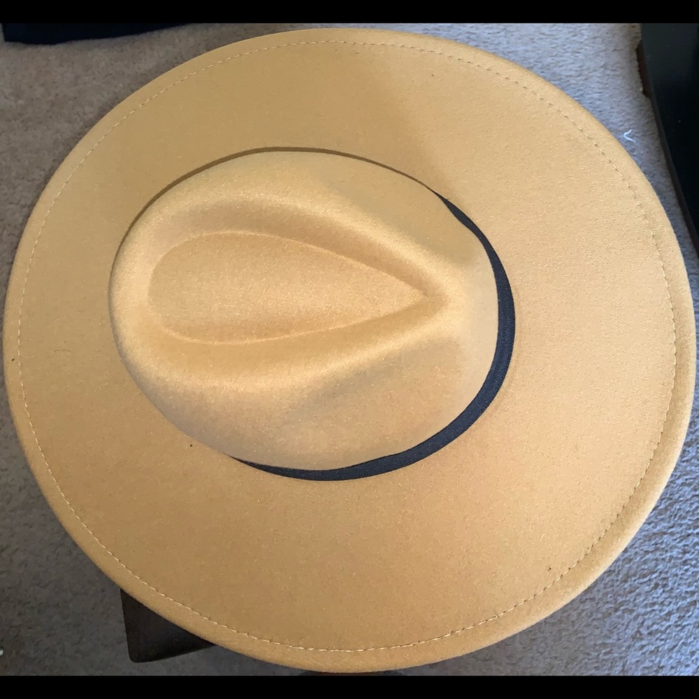 Women’s Fedora Hat - Picture 6 of 9